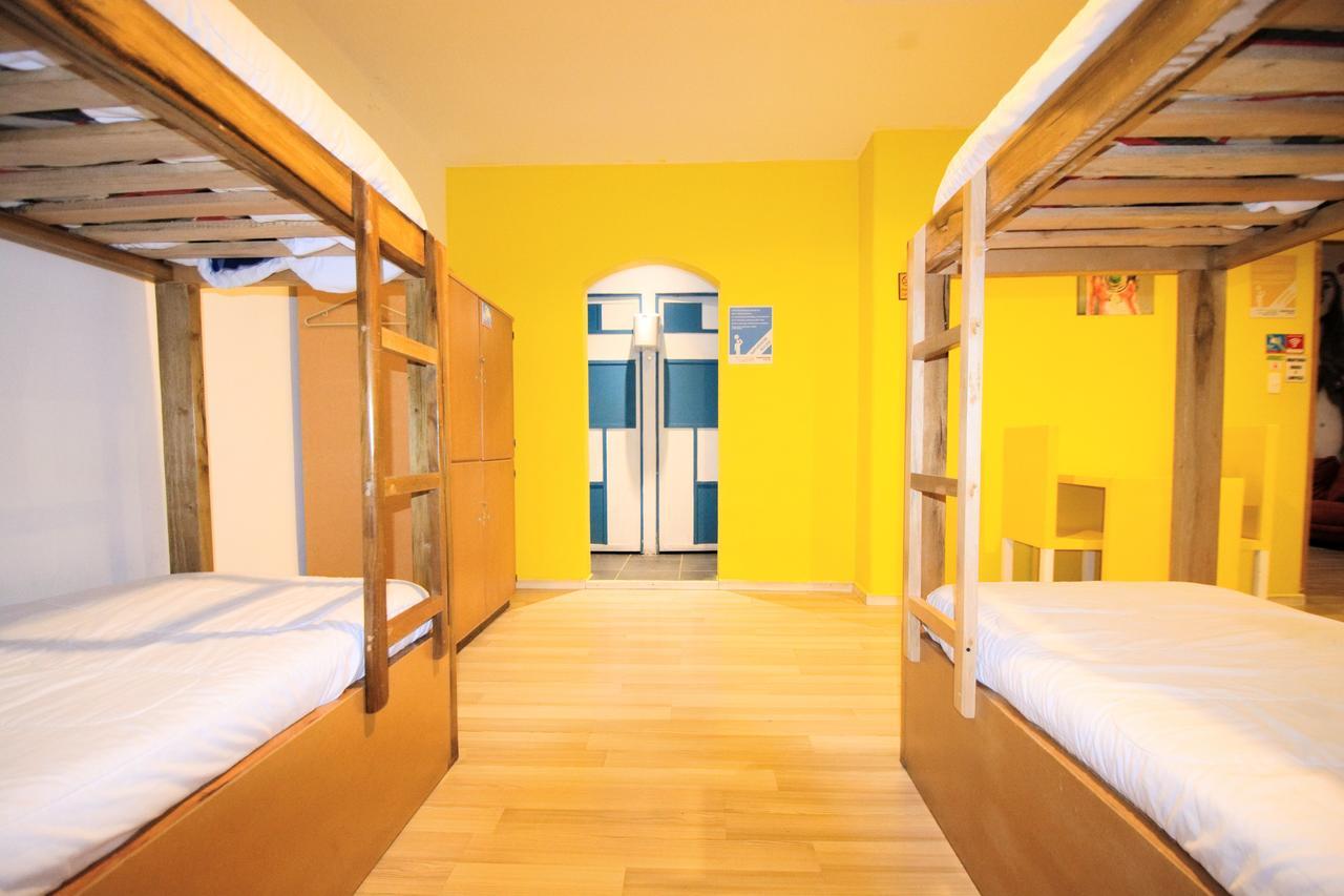 Bauhouse Backpacker Hostel Cuenca Exteriör bild